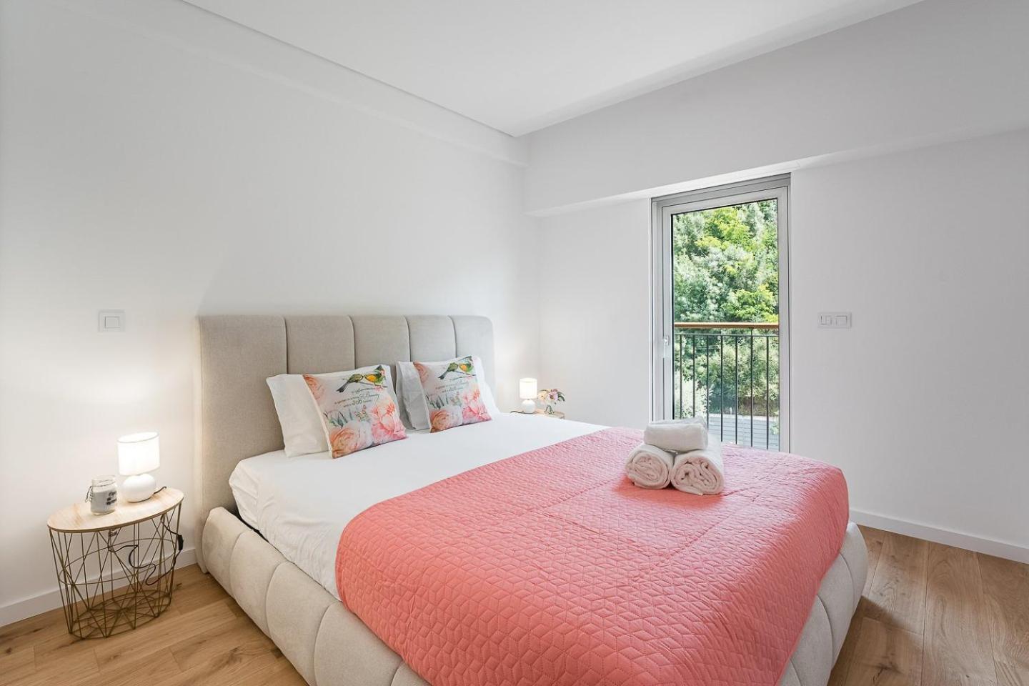 Appartamento Guestready - Majestic Riverside Terrace In Coimbra Esterno foto